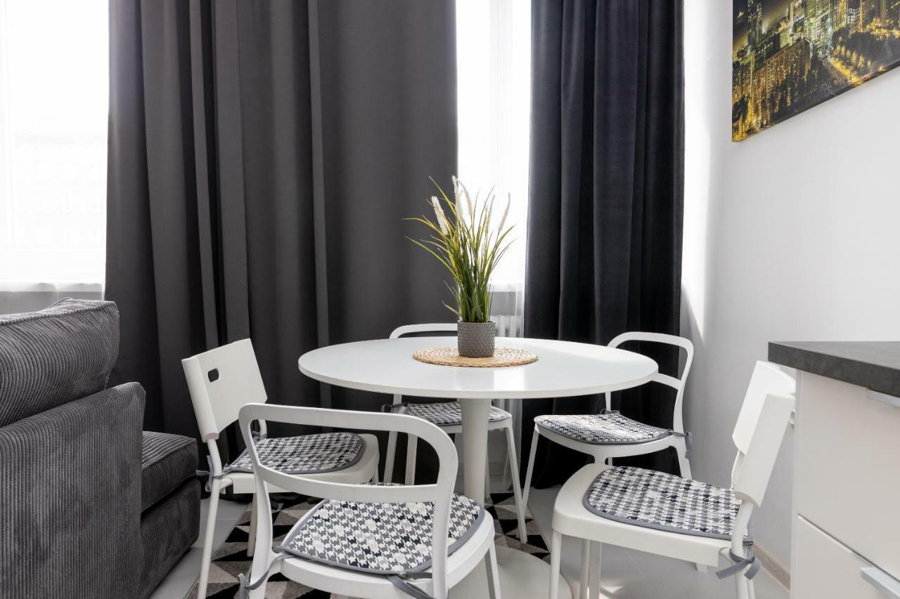 Apartment Centre
